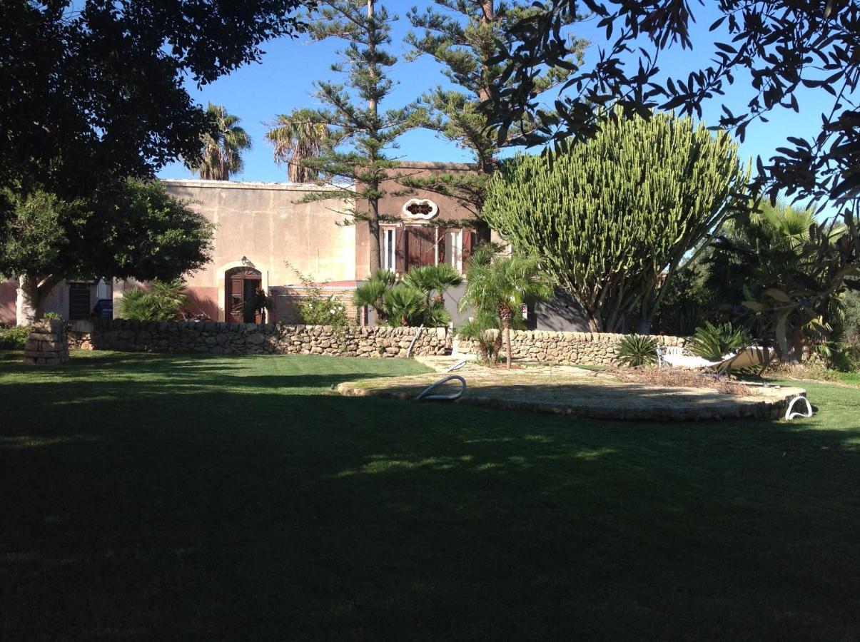 Campo Reale Country Rooms Pachino Exterior photo